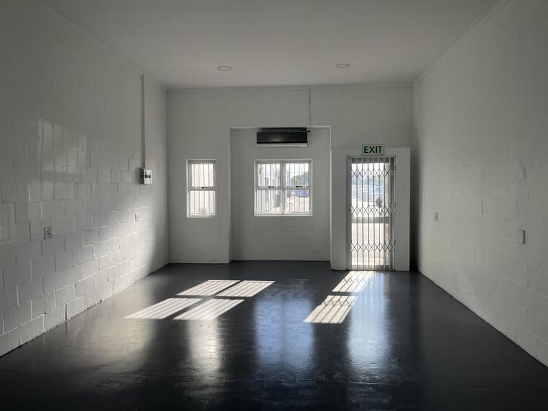 To Let commercial Property for Rent in Montague Gardens Western Cape